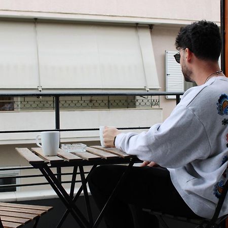 Aris Premium Accommodations Atene Esterno foto