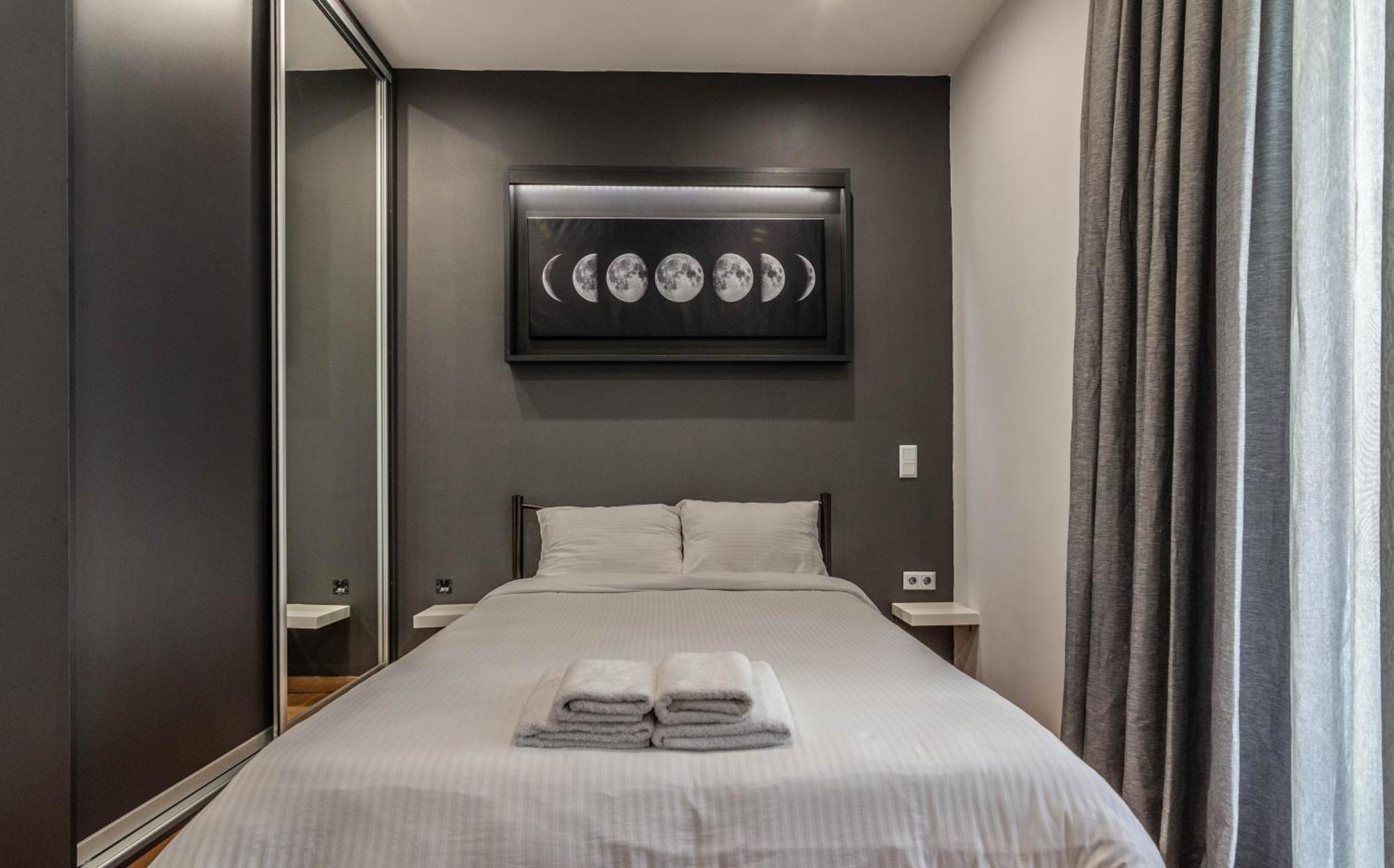 Aris Premium Accommodations Atene Esterno foto