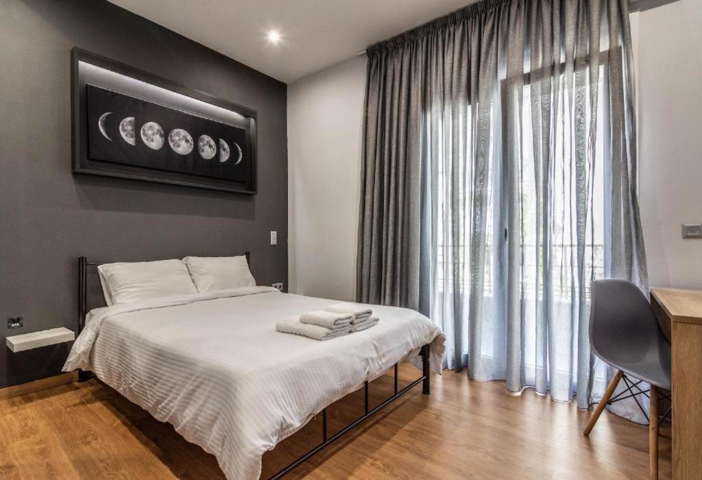 Aris Premium Accommodations Atene Esterno foto